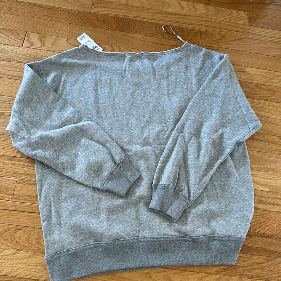Hollister Oversized Off-the-Shoulder Sweatshirt (NWT) - Picture 4 of 4